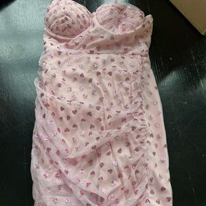 Super down strapless pink heart dress